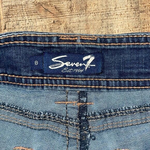 Seven7 Jean shorts - Picture 9 of 9